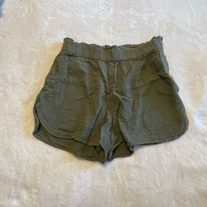 Universal Thread green khaki linen pull on short size small